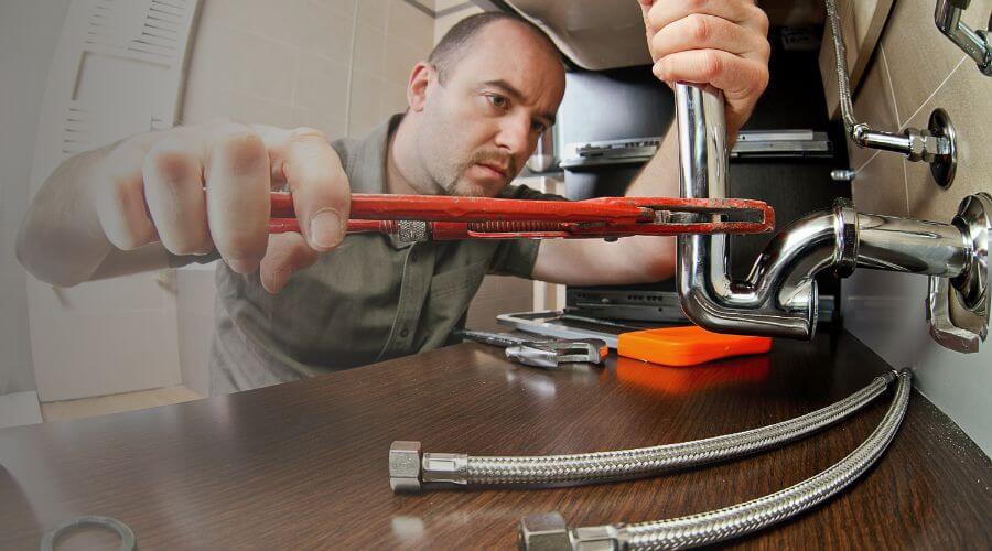 Professional same day plumber in Honor, MI